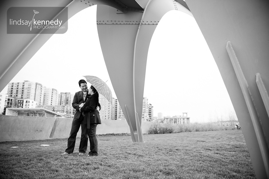 Seattle Olympic Sculpture Park Maternity Portrait Photo 19.jpg