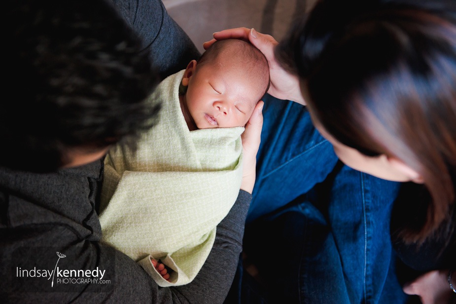 Seattle Newborn Photography Aston 15.jpg